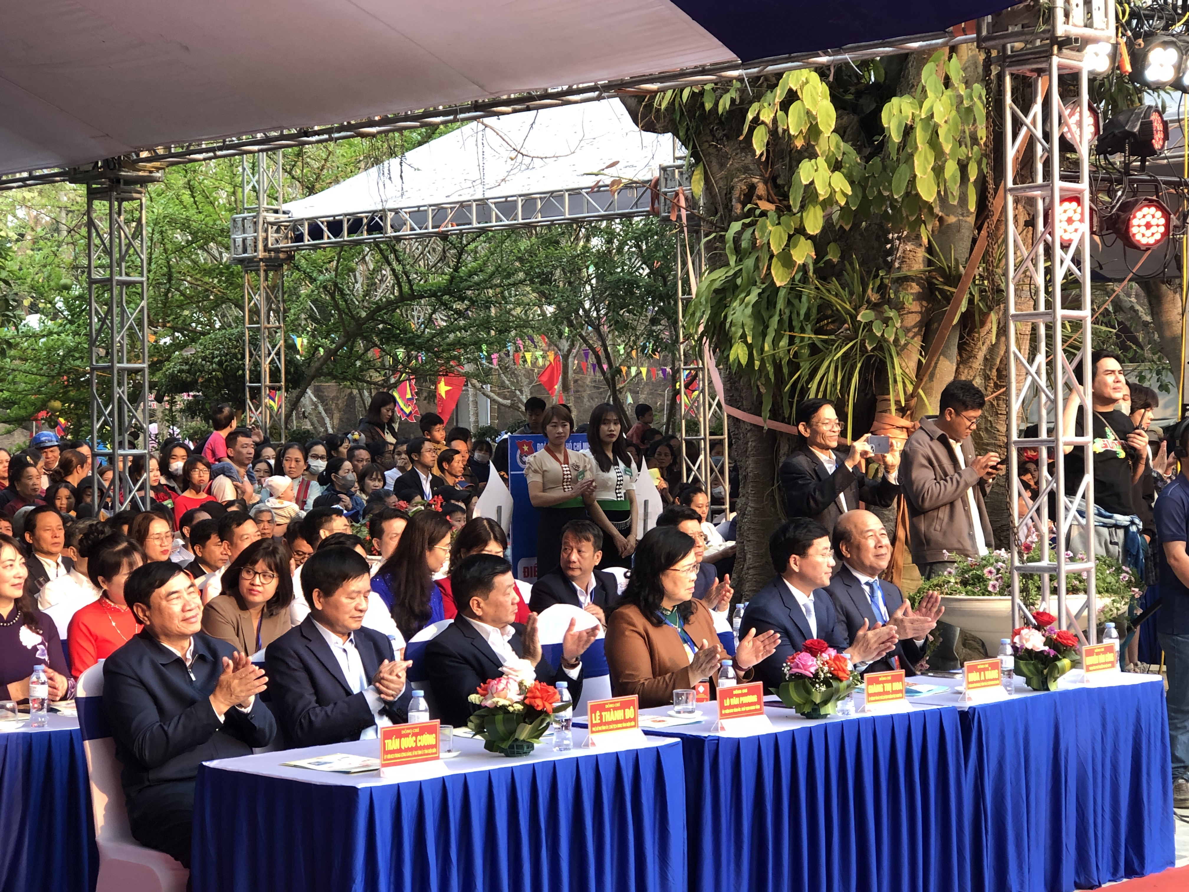 Le-hoi-Thanh-Ban-Phu-2025-1.JPG