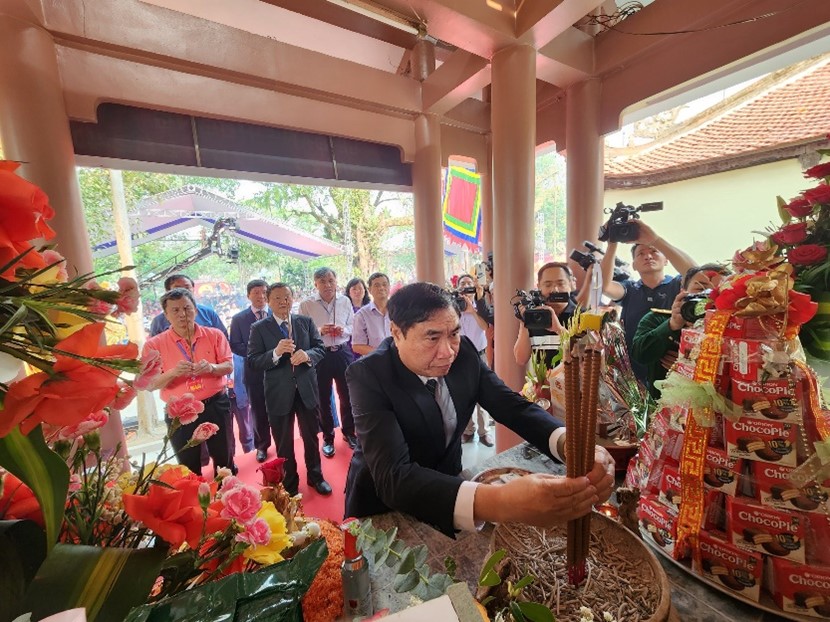 Le-hoi-Thanh-Ban-Phu-5.jpg