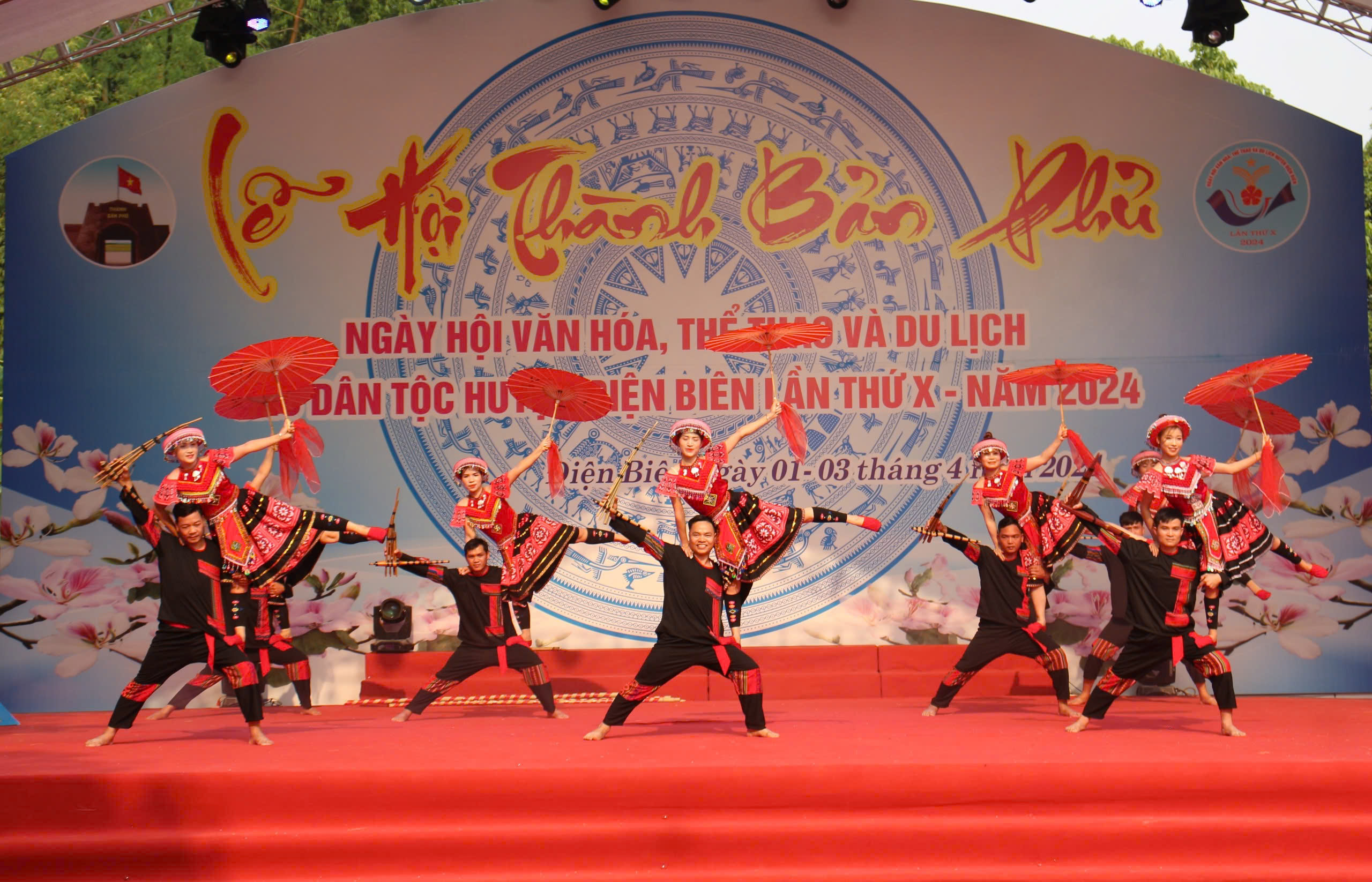Le-hoi-Thanh-Ban-Phu-8a.jpg